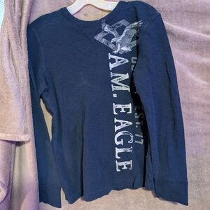 American Eagle Outfitters men’s Navy Long Sleeve Shirt. Vintage🔥🔥 size small